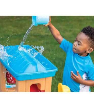 Step2 водный стол с насадкой-дождевателем, ведерком и воронкой + животные