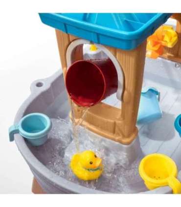 Step2 водный стол с насадкой-дождевателем, ведерком и воронкой + животные