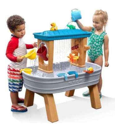 Step2 водный стол с насадкой-дождевателем, ведерком и воронкой + животные