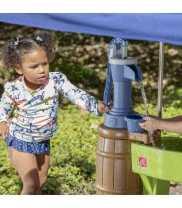 STEP2 veemängukeskus pumbaga ja varikatusega — Pump & Splash varjuline oaas