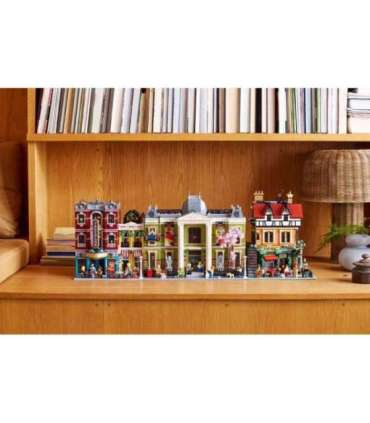 LEGO ICONS 10350 Tudor Corner