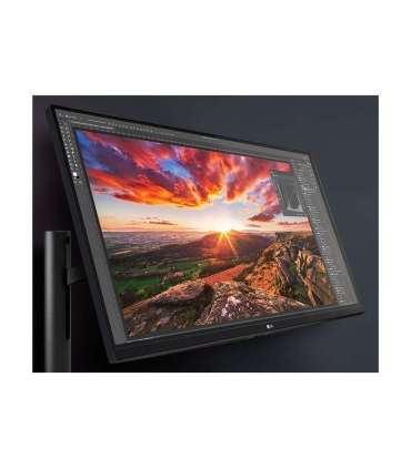 LG 32UN880K-B 32 " IPS 16:9 60 Hz 5 ms 3840 x 2160 pixels 350 cd/m² HDMI ports quantity 2