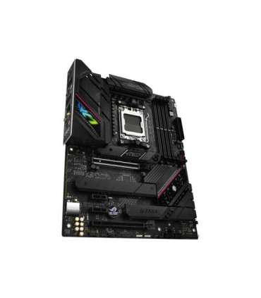 Asus ROG STRIX B650E-F GAMING WIFI Processor family AMD Processor socket AM5 DDR5 DIMM Memory slots 4 |