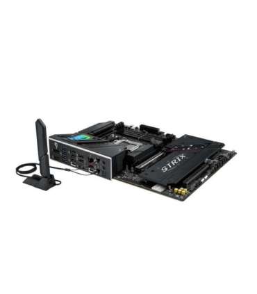Asus ROG STRIX B850-F GAMING WIFI Processor family AMD Processor socket AM5 DDR5 DIMM Number of SATA connectors