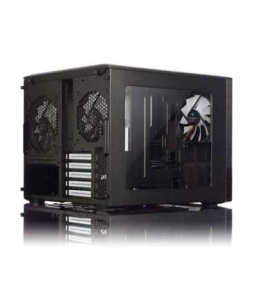 Fractal Design NODE 804 Side window 2 - USB 3.0Audio in/outPower button with LED (white)HDD activity LED (white) |