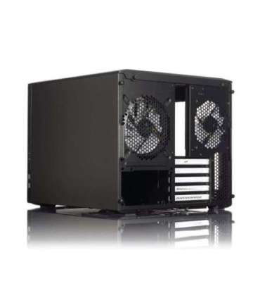 Fractal Design NODE 804 Side window 2 - USB 3.0Audio in/outPower button with LED (white)HDD activity LED (white) |