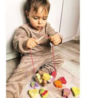 CLASSIC WORLD puidust nöörimishelmed - puuviljad, 13 tk