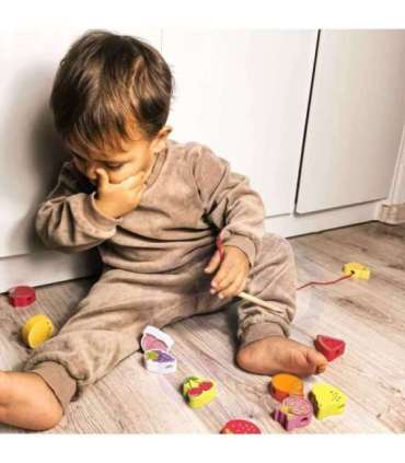 CLASSIC WORLD puidust nöörimishelmed - puuviljad, 13 tk