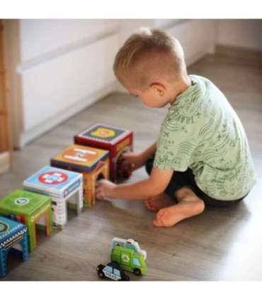 WOOPIE GREEN kuubikute pusle — linn, sõidukid karpides + figuurid, 10 osa