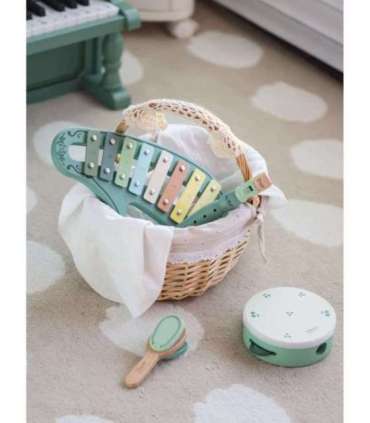 CLASSIC WORLD puidust muusikariistade komplekt: flööt, tamburiin, kastanjetid, ksülofon