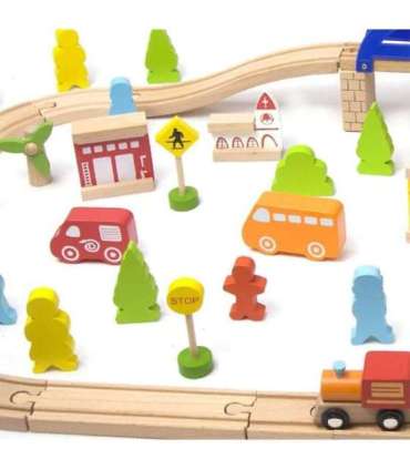 CLASSIC WORLD puidust rongikomplekt koos rööbastee, rongi ja figuuridega, 110 osa.