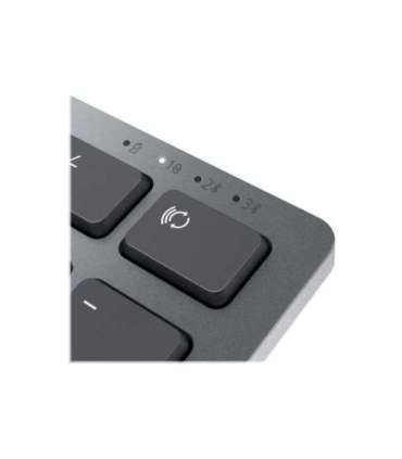 Dell Premier Multi-Device Keyboard and Mouse KM7321W Keyboard and Mouse Set Wireless Batteries included |