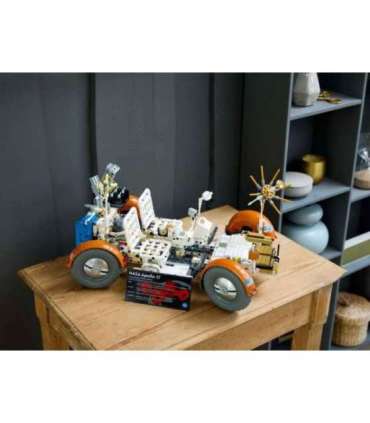 LEGO TECHNIC 42182 NASA Apollo Lunar Roving Vehicle - LRV