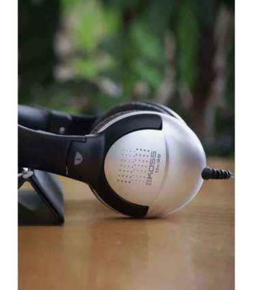 Koss Headphones UR29 Wired On-Ear Noise canceling Black/Silver
