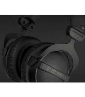 Beyerdynamic Reference headphones DT 770 PRO Wired On-Ear Black