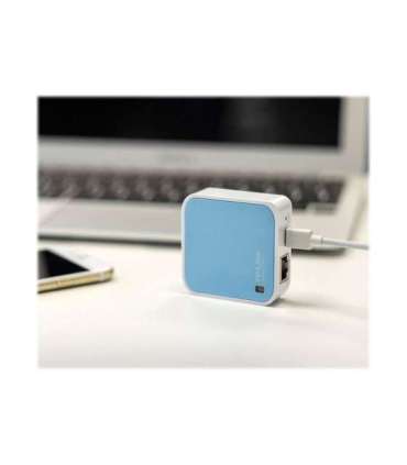 Router TL-WR802N 802.11n 300 Mbit/s 10/100 Mbit/s Ethernet LAN (RJ-45) ports 1 Mesh Support No MU-MiMO No