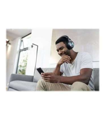 Corsair High-Fidelity Gaming Headset VIRTUOSO RGB WIRELESS XT Wireless/Wired Over-Ear Wireless Black