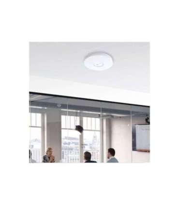 TP-LINK AX5400 Ceiling Mount WiFi 6 Access Point EAP670 802.11ax 2.4 + 5 GHz 574 + 4804 Mbit/s Ethernet LAN