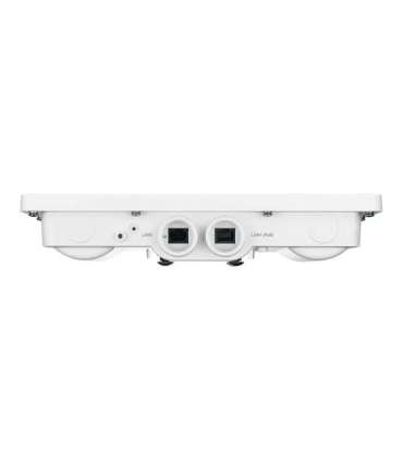 D-Link Nuclias Connect AC1200 Wave 2 Outdoor Access Point DAP-3666 802.11ac Mesh Support No 300+867 Mbit/s |