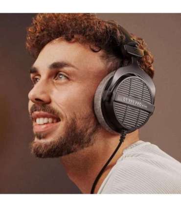 Beyerdynamic Studio Headphones DT 990 PRO Wired Black