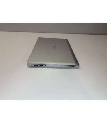 HP RENEW Grade A EliteBook 830 G8 13.3 " i5-1135G7 16 GB SSD 256 GB Intel Iris Xe Graphics Windows