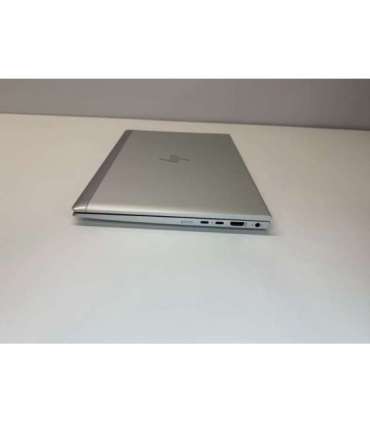 HP RENEW Grade A EliteBook 830 G8 13.3 " i5-1135G7 16 GB SSD 256 GB Intel Iris Xe Graphics Windows