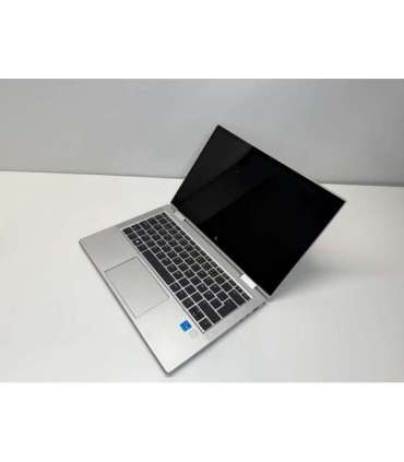 HP RENEW Grade A EliteBook x360 830 G8 13.3 " i5-1135G7 8 GB SSD 256 GB Intel Iris Xe Graphics |
