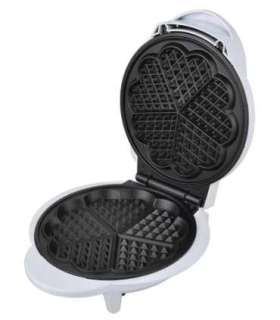 Camry Waffle maker CR 3022 1000 W Number of pastry 5 Heart shaped White
