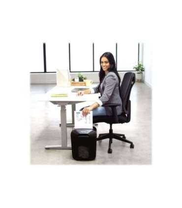 Cross-Cut LX45 Black Paper shredding Credit cards shredding Traditional