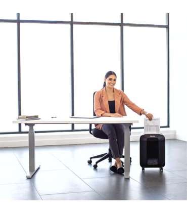 Cross-Cut LX85 Black Paper shredding Credit cards shredding Traditional