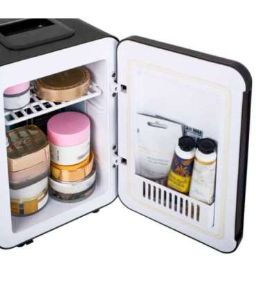 Adler Mini Refrigerator AD 8084 Free standing Larder Height 27 cm Fridge net capacity 4 L Black