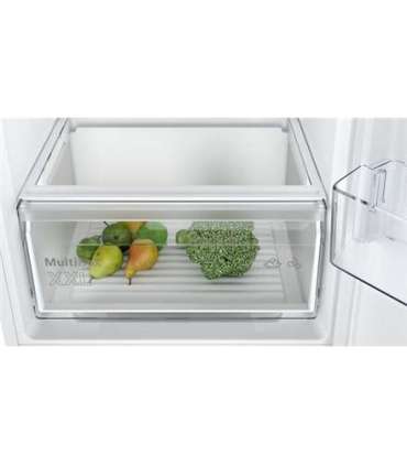 Bosch Refrigerator KIN86NSE0 Energy efficiency class E Built-in Combi Height 177.2 cm No Frost system |