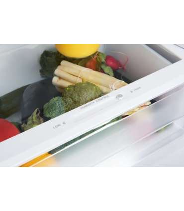 ETA Refrigerator ETA139090010DN Energy efficiency class D Free standing Side by Side Height 180 cm No