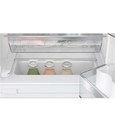 Bosch Refrigerator KUL22ADD0 Energy efficiency class D Built-under Larder Height 82 cm Fridge net capacity
