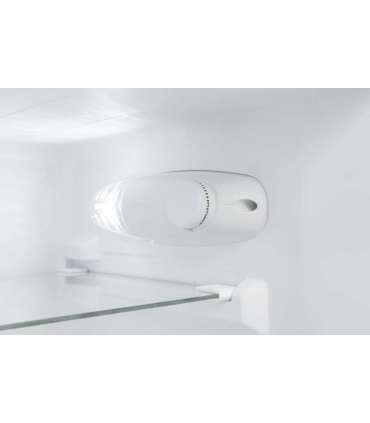 ETA Refrigerator ETA275590000E Energy efficiency class E Free standing Combi Height 150 cm Fridge net