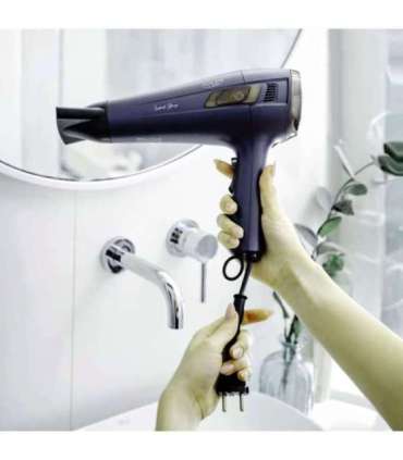 Adler Hair dryer with retractable power cord AD 2273 2000 W Number of temperature settings 3 Diffuser nozzle |