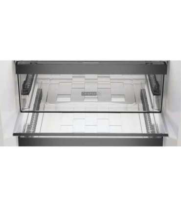 Whirlpool Refrigerator WHK 25364 W4E Energy efficiency class E Free standing Combi Height 186.5 cm No Frost