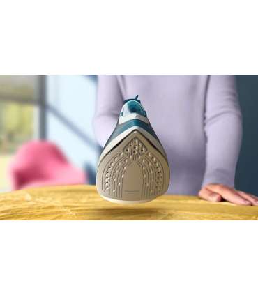 Philips Steam Iron DST2020/90 2000 series Steam Iron 2000 W Water tank capacity 250 ml Continuous steam 25