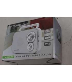 SALE OUT. Muse M-051RW Portable Radio Muse Portable Radio M-051RW AUX in White DAMAGED PACKAGING