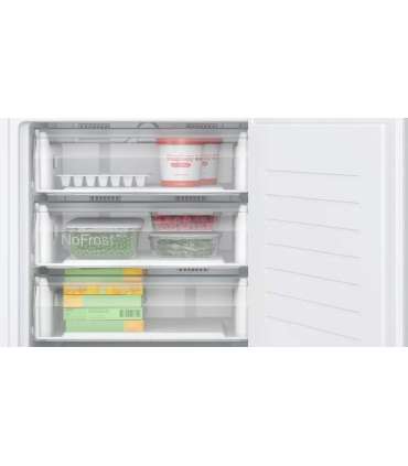 Bosch Freezer GUN21ADE0 Energy efficiency class E Upright Built-in Height 82 cm Total net capacity 85 L No