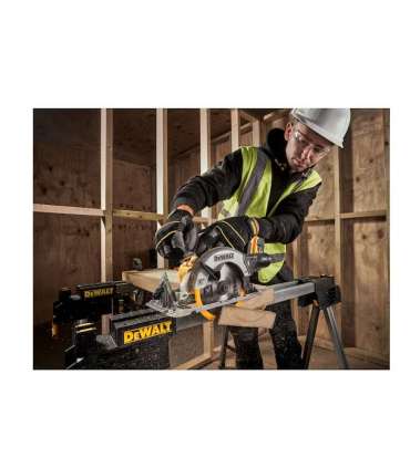18V XR Brushless 165 mm Circular Saw DCS565N-XJ 2400 W