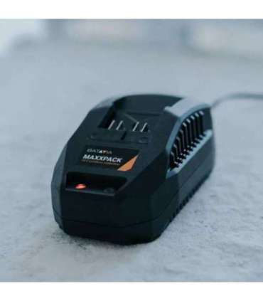 Batavia B.V. 18V Starter Set Including 2.0Ah Battery + 2.4A Charger