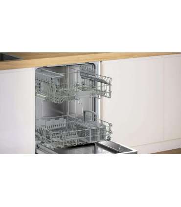 Bosch Serie 4 SMV4HTX03E dishwasher Fully built-in 13 place settings D
