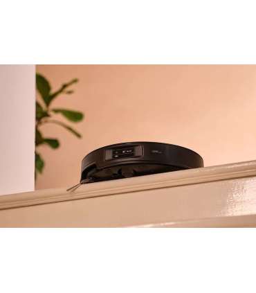 Cleaning robot Roborock Saros Z70 (Black)