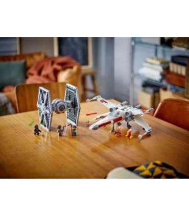 LEGO STAR WARS 75393 TIE Fighter & X-Wing Mash-up
