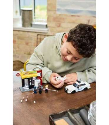 LEGO MARVEL 76311 Miles Morales vs. The Spot