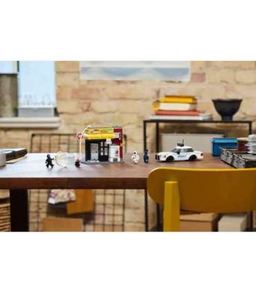 LEGO MARVEL 76311 Miles Morales vs. The Spot