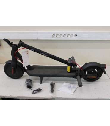 SALE OUT. Xiaomi Electric Scooter 4 Lite EU  Xiaomi 6 month(s) DEMO