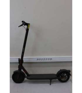 SALE OUT. Xiaomi Electric Scooter 4 EU Xiaomi 3 month(s) USED AS DEMO, MISSING AIR HOSE