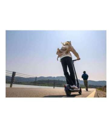 Ninebot by Segway Kickscooter E2 PRO E, Black Segway